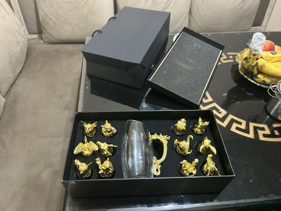 Графин с рюмками подарочный