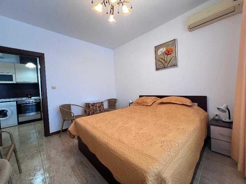 Продава се Двустаен апартамент в Свети Влас - 66 кв.м за 1137 €/кв.м - Снимка #12