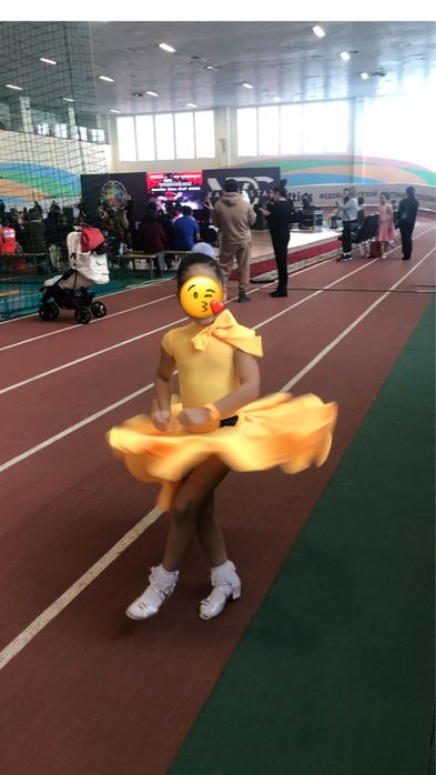 Спортивно-бальное платье