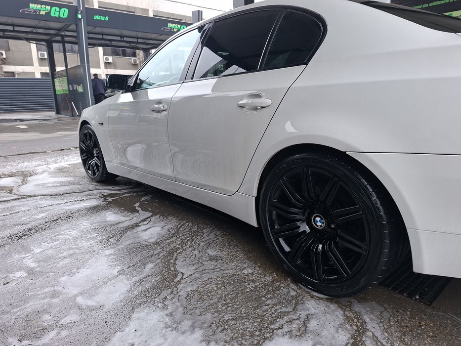 Bmw e60 2006 520 163 cp