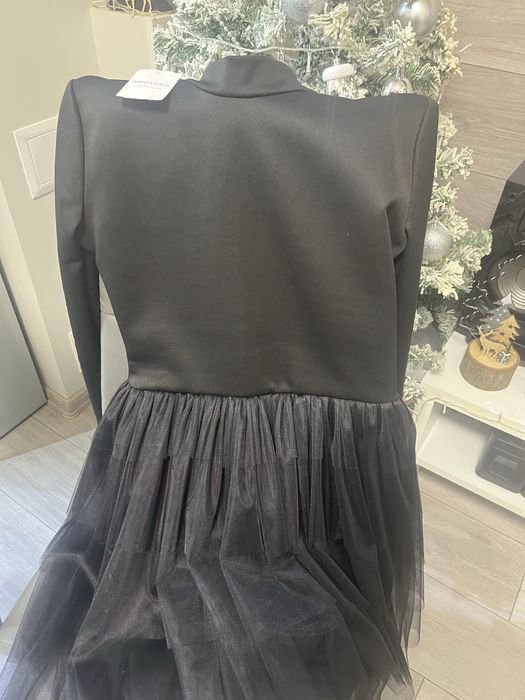 Дамска рокля с тюл