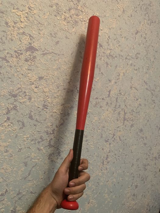 Продается Бейсбольная бита