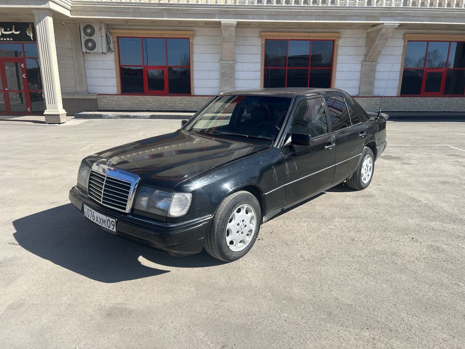 Mersedes-benz e200 (124)