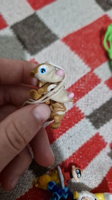 Куча разных киндеров