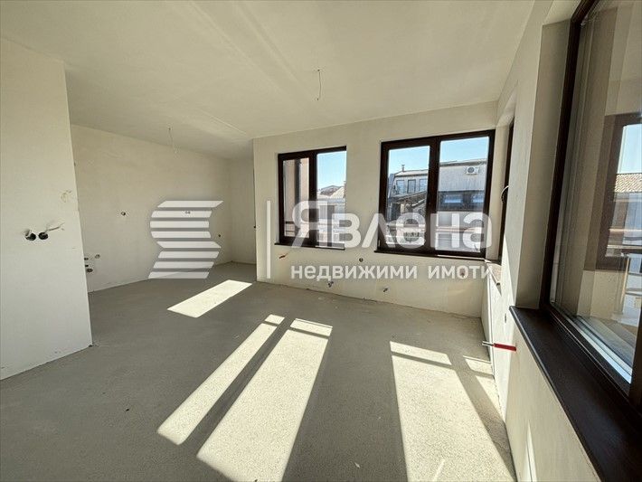 Продава се Четиристаен апартамент в Несебър - 165 кв.м за 1879 €/кв.м - Снимка #4