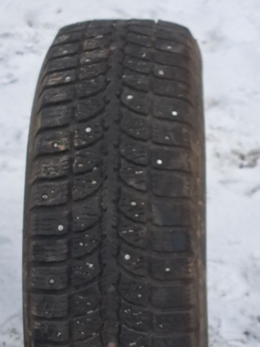 Зимний шина на 15