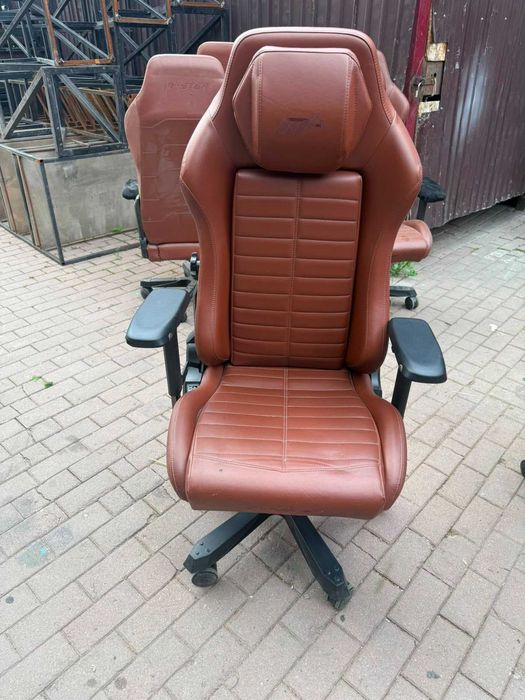 Кресла DXRacer Master Series Brown