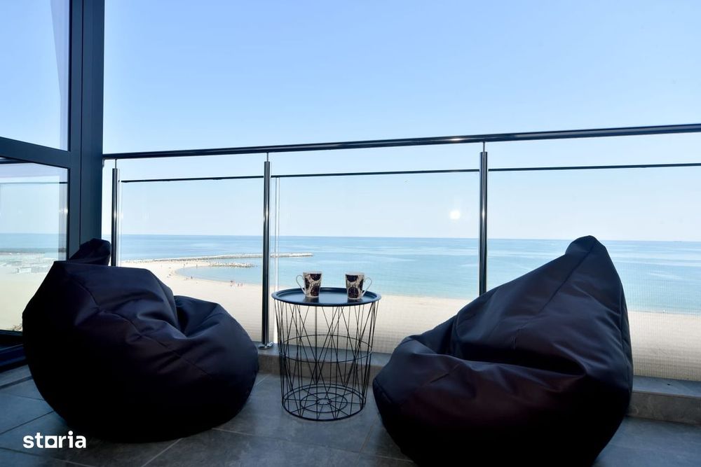 Faleza Nord -apartament deosebit frontal la mare terasa