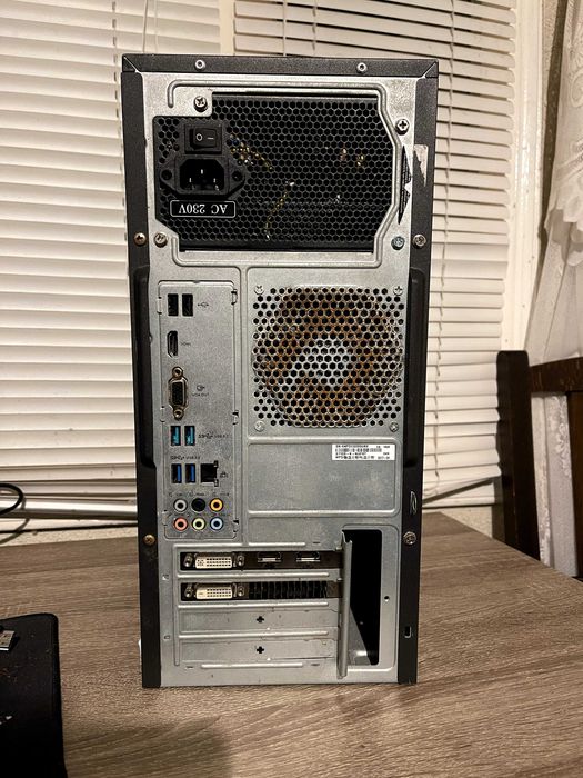 Unitate PC Light Gaming I5 7600K 8GB RAM GTX 750 TI 2GB SSD+HDD 2TB