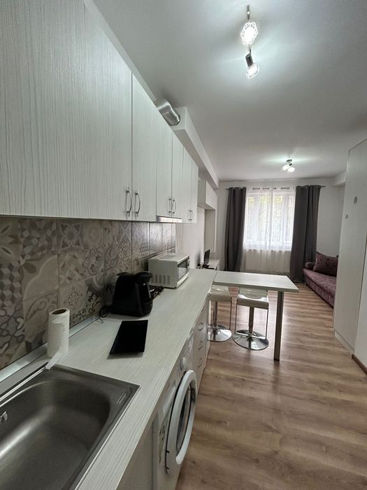 Inchiriez garsoniera in regim hotelier