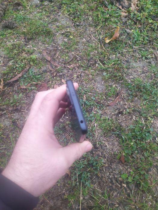 Xiaomi Redmi note 12 256/8+8