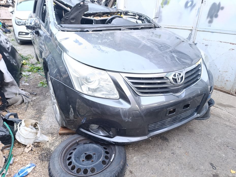Toyota Avensis 2.0i 152hp 2.2d-cat 150hp Estate НА ЧАСТИ