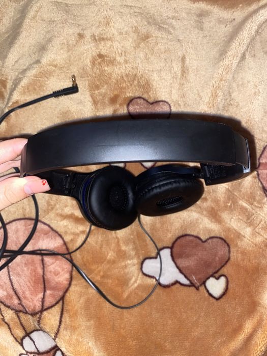 наушники с aux.