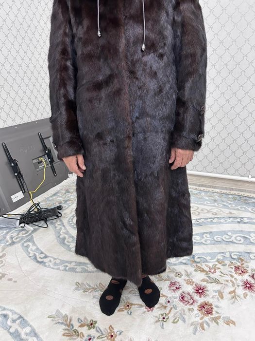 Продам норковую шубу