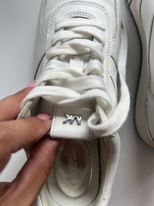 Маратонки- естествена кожа