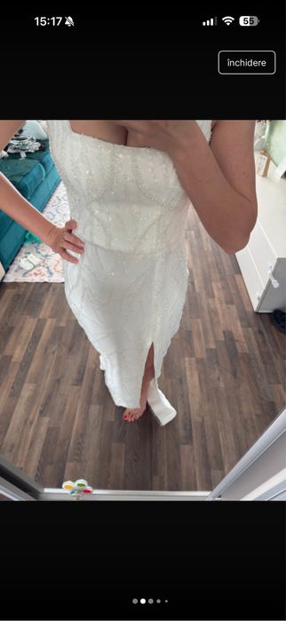 Vand rochie de mireasa cu trena detasabila