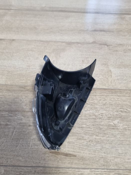 Semnalizare oglindă Vw Tiguan.