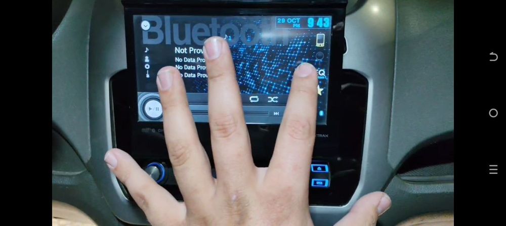 Магнитафон сотилади.