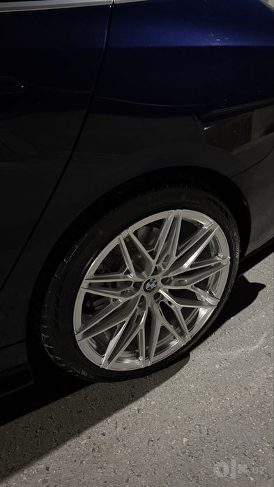 BMW i5 40L full holati zor!