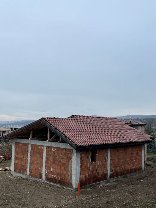 Ремонт на Покриви, Хидроизолация и всякакви тенекеджийски услуги.