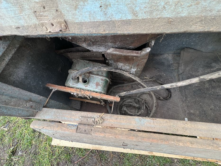 Трифазна фуражомелка,