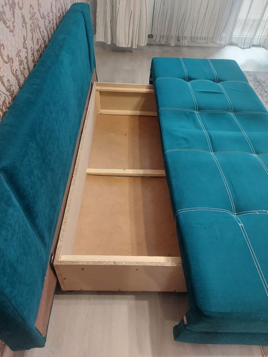 Тахта Б/У, бесплатно