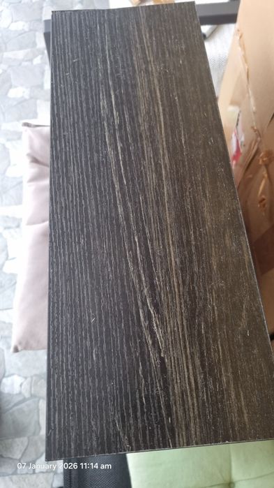 Consola ingusta cu statie incarcare