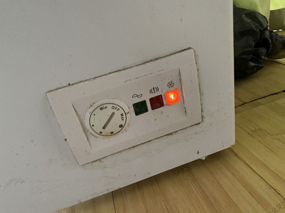 Фризер използван, работи отлично