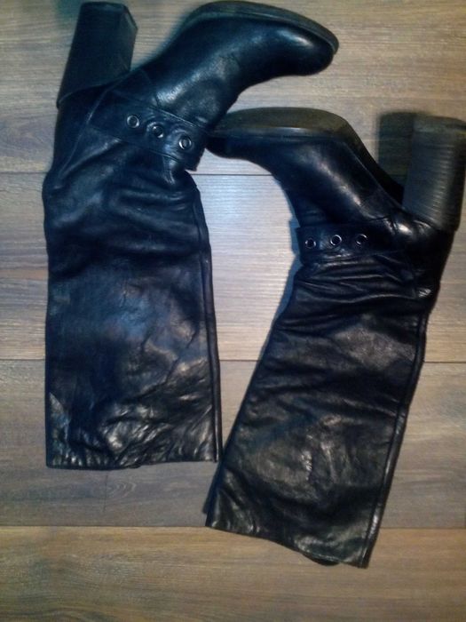 Дамски ботуши на ток. 38 размер.