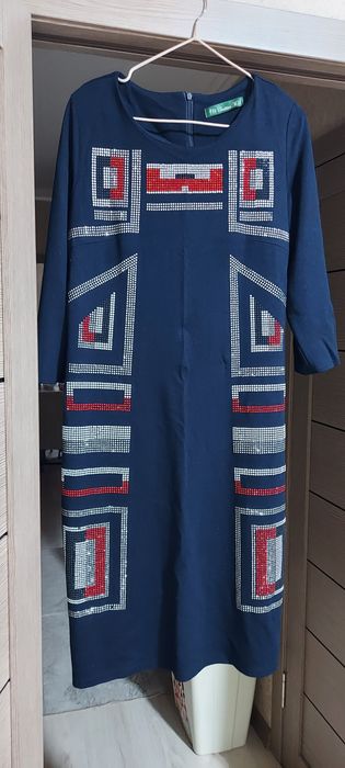 Элегантные платья для королевы!