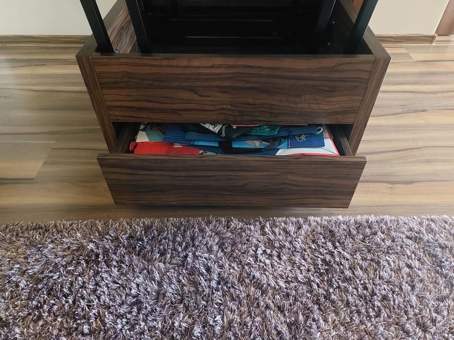 Vând masa extensibila