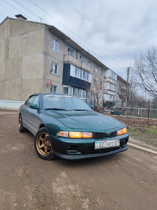 Mitsubishi galant 7