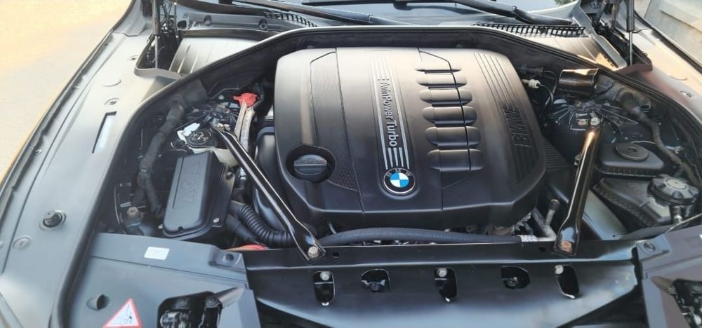 BMW 740 X DRIVE 2011