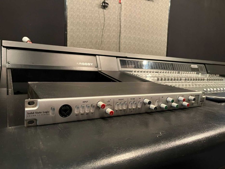 Предуселитель c эквалайзером SSL XLogic Alpha Channel Mic Pre