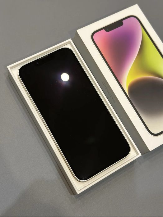 iphone 14 в идеальном состояний