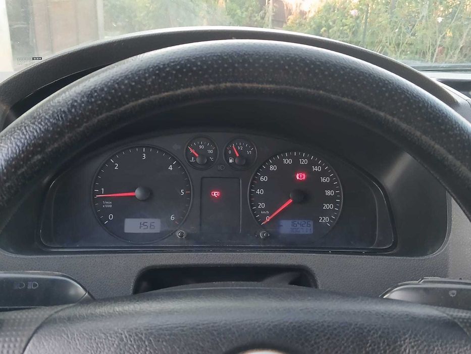 VOLKSWAGEN Transporter 2005 — imagine 5