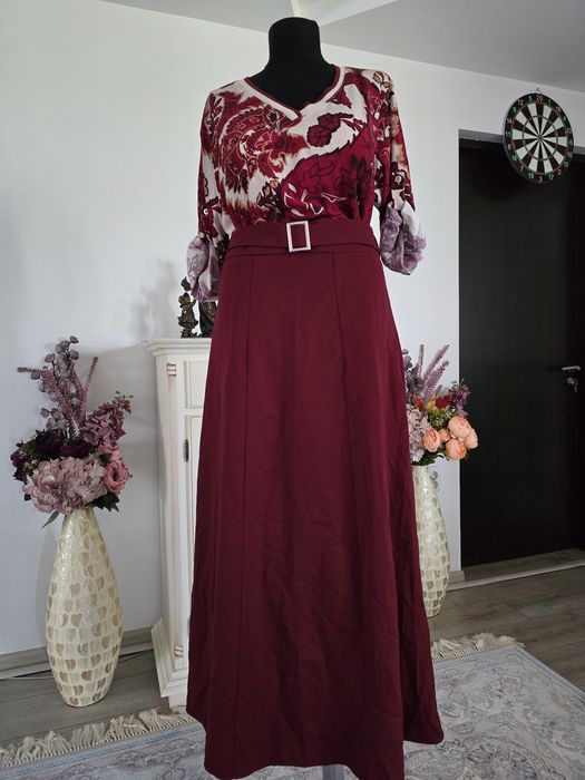 Fusta maxi burgundy, superba, curea proprie in talie