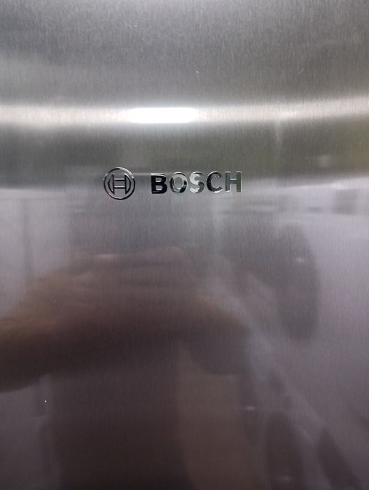 Иноксов комбиниран хладилник с фризер Бош Bosch С+++ 2 години Гаранция