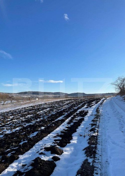 Teren intravilan, 3510mp, la 3 km de Falticeni