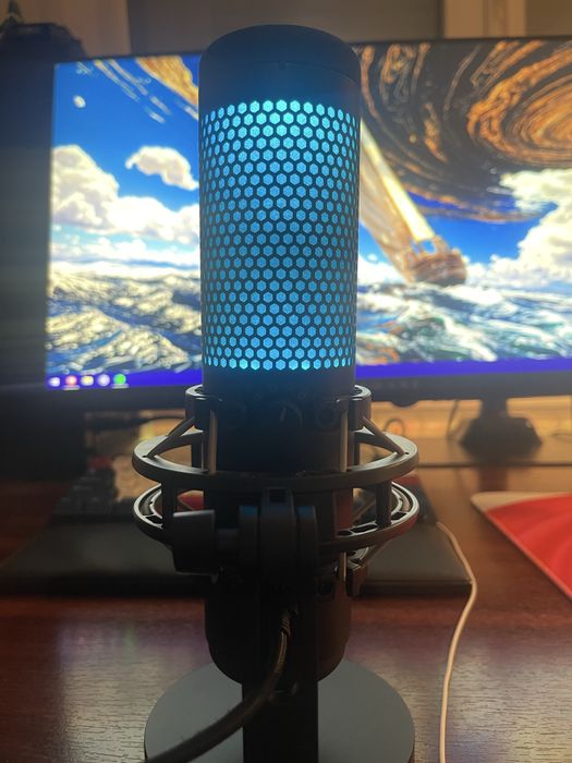 Hyperx Quadcast S - microfon gaming