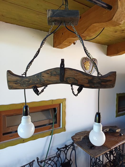 Lampa , lustra din jug boi/vite