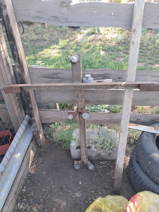 Продам фаркоп  на ваз 2104