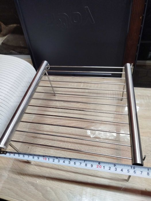 Gratar portabil pliabil pentru drumetii