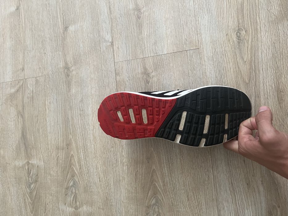 Маратонки Adidas