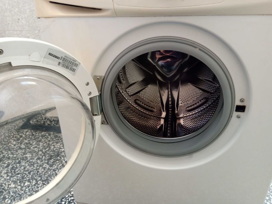 Пералня Whirlpool AWO/D 41115 на части.