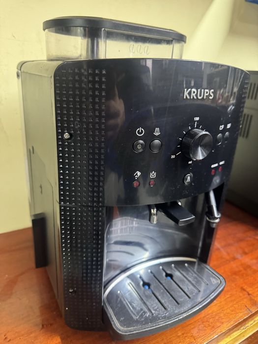 Aparat de cafea cu boabe Krups