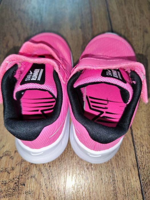 Оригинални маратонки номер 21