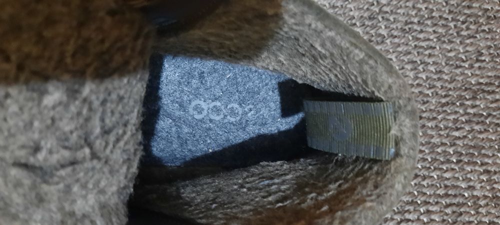 Продам ботинки демисезонные