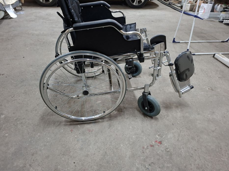 Инвалидная коляска