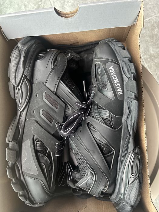 Balenciaga Track 43